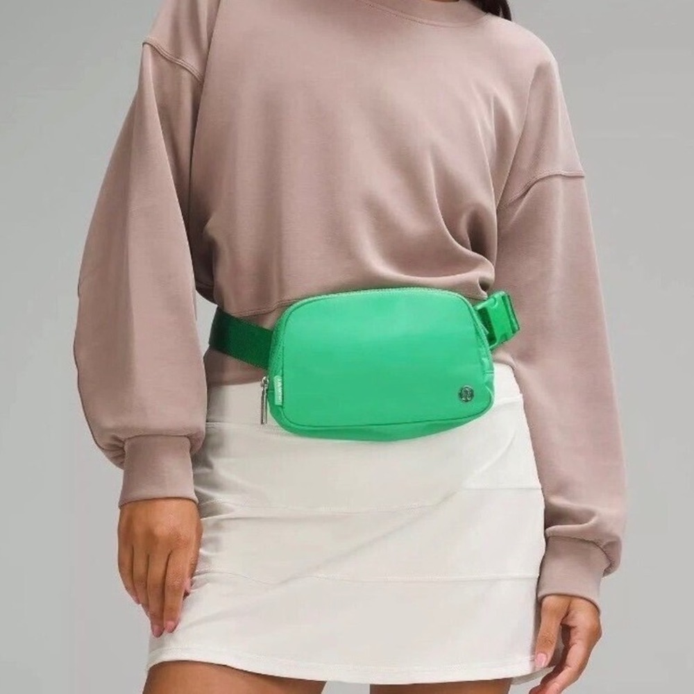 NEW Lululemon Everywhere Belt Bag 1L Green Punch LU9AX2S Fanny Pack